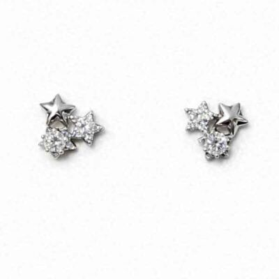 Pendientes Stars de plata de ley con zirconitas en diseño de tres estrellas