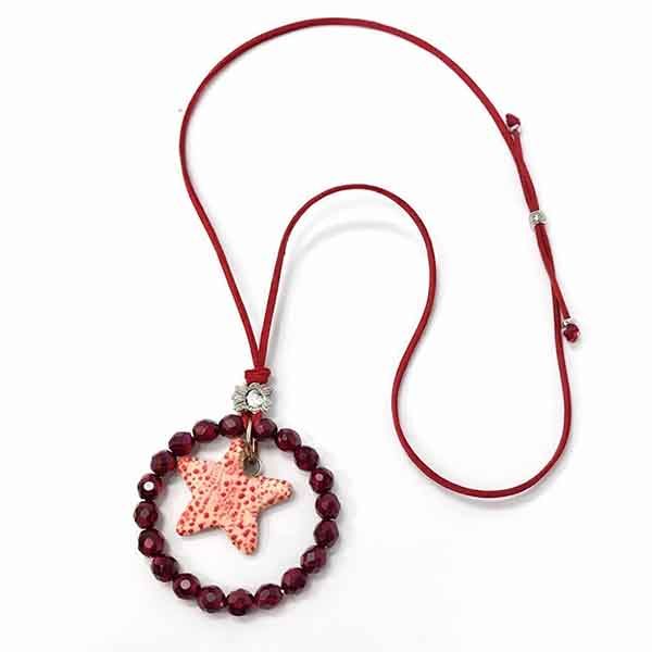 Collar Sabina rojo cereza con estrella y cristales granate Collar rojo cereza artesanal Sabina con estrella cerámica