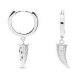 Pendientes Fledferd Luxenter de plata con colgante de cuerno y circonitas