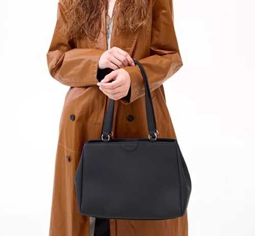 O BAG VIENNA NEGRO