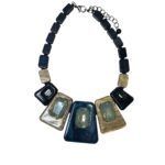 Collar Eudora azul de resina