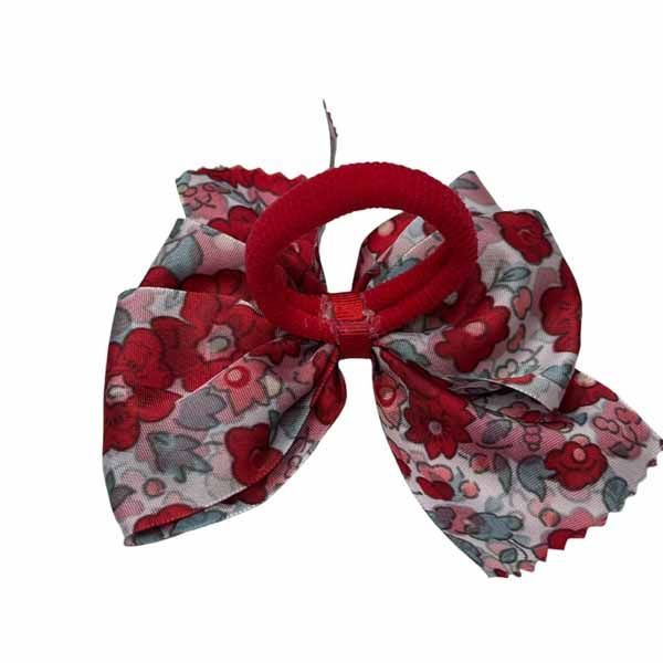 LAZO ELEGANT FLORES ROJAS CON GOMA