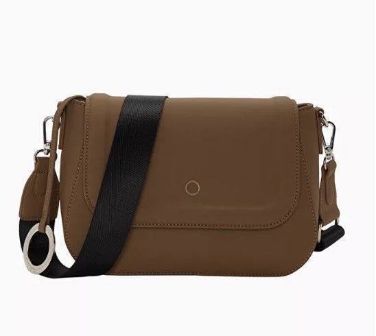 o bag charmy cuero o bag charmy cuero