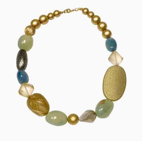 Collar Gaia – Diseño exclusivo con piedras naturales Collar Gaia con piedras naturales, resina y detalles dorados – Turquesa y Más