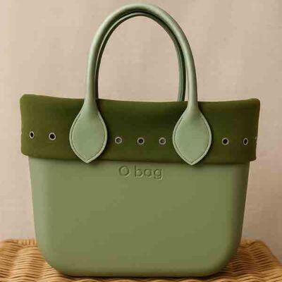 Bolso O bag Mini Verde Matcha con borde Turquesa y Más - Imagen 3