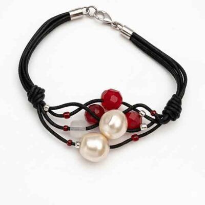 Pulsera Atenea artesanal con perlas y cuentas rojas hecha a mano