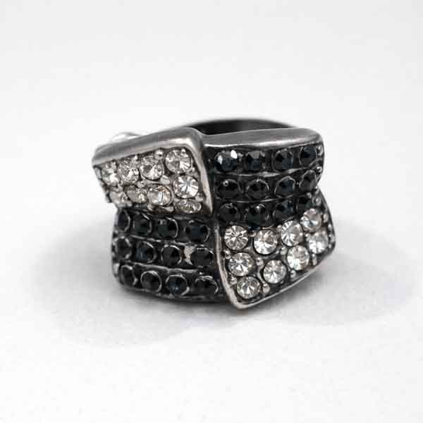 Anillo artesanal de cristal Swarovski Nudo Áurea en cristal y negro
