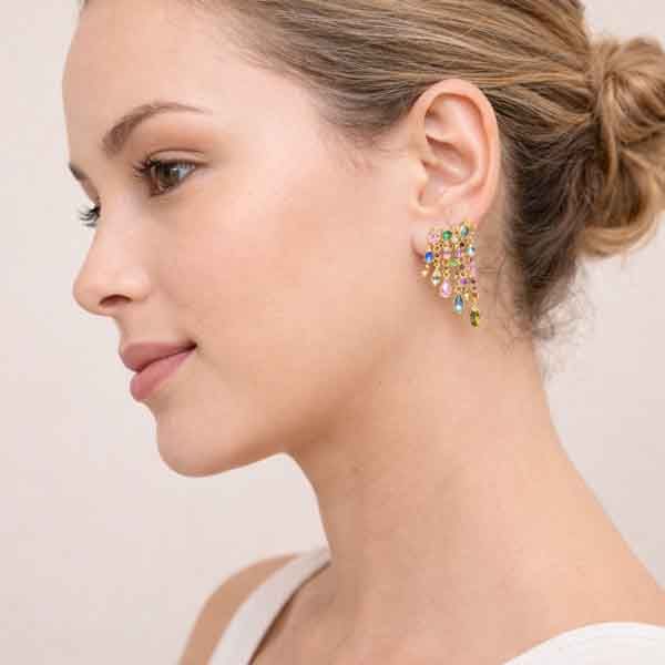 Pendientes Arkai multicolor de plata bañada en oro en oreja