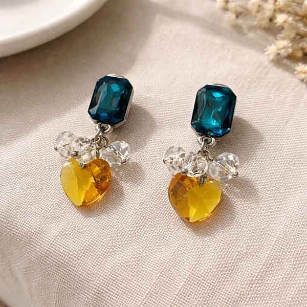 Pendientes corazón Swarovski Corazón Boreal sobre fondo beige