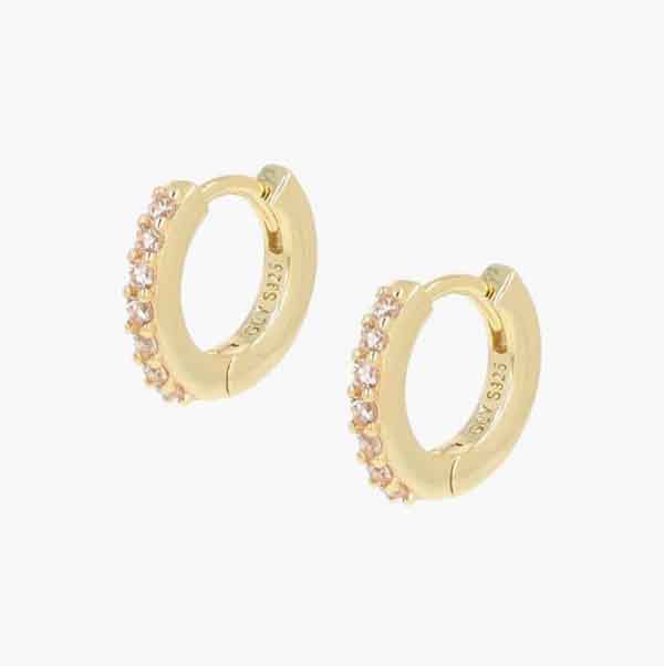 Pendientes Tennis Soft dorados con circonitas champán de AMEN TÍTULO