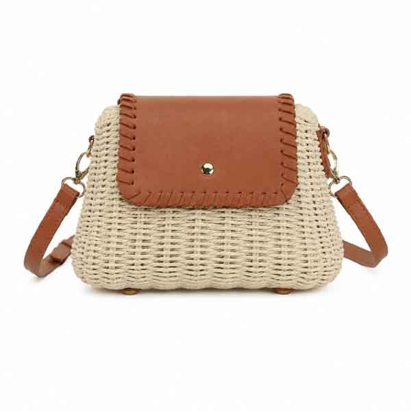 BOLSO CAPRI Bolso Capri de rafia beige con solapa camel y bandolera de cuero